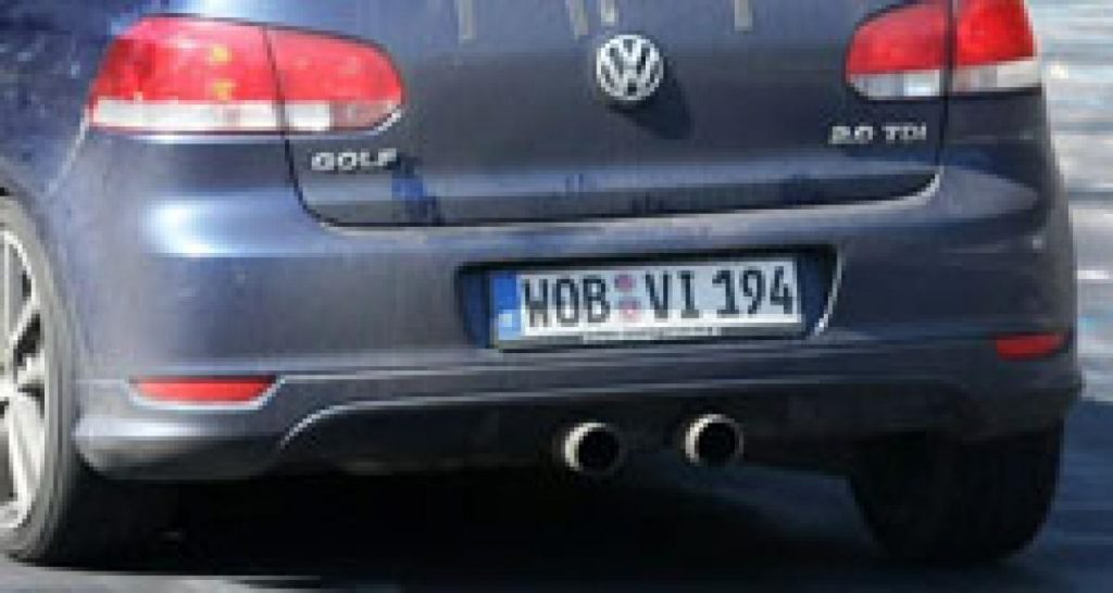 Spyshots : la Golf R20 ?
