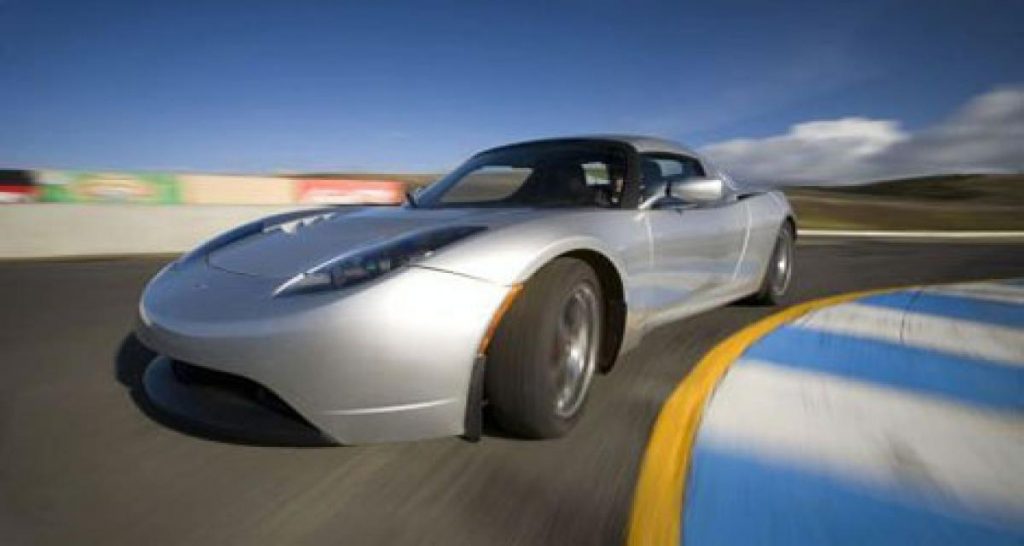 Rappel conjoint chez Lotus et Tesla