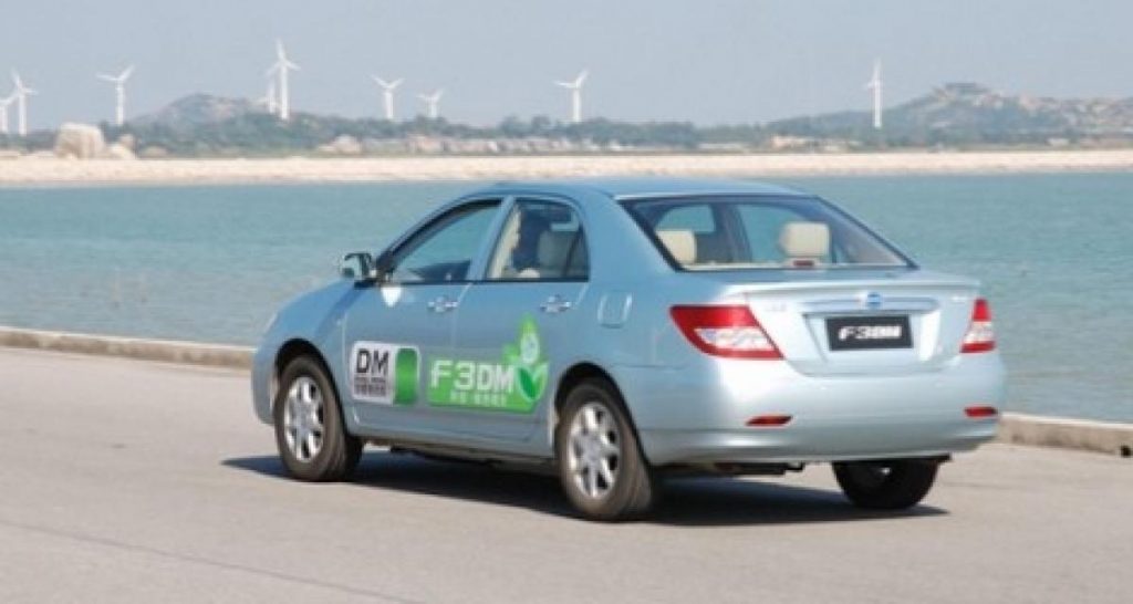 Ecologie: la Byd F3 DM en vente en septembre
