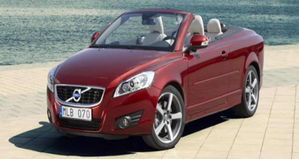 Volvo C70, sur un air de S60