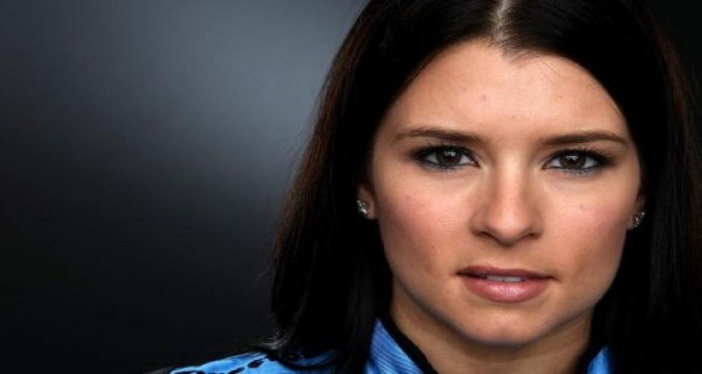 Danica Patrick continue chez Andretti