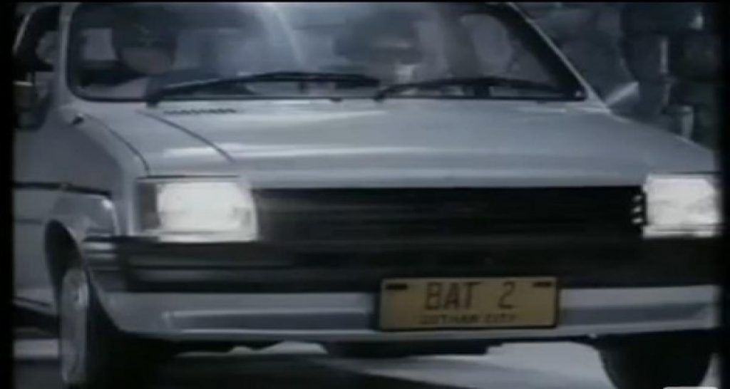 « Vite, Robin, à la bat-poubelle! »