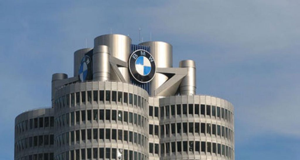BMW devant Audi, de peu