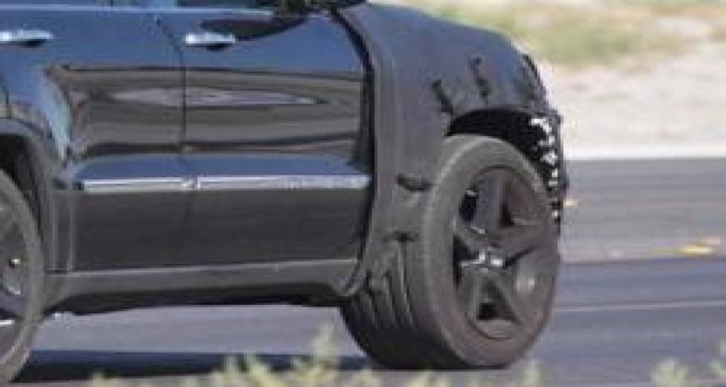 Spyshot : Jeep Grand Cherokee SRT8