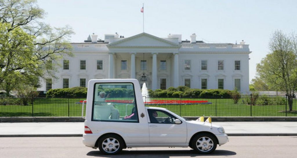 Benoit XVI veut une papamobile électrique