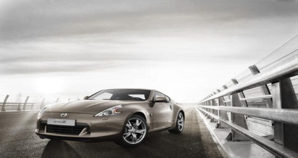 Rétromobile 2011 : menues nouveautés sur le Nissan 370Z
