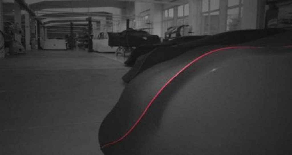 Genève 2012 : Gumpert continue de teaser
