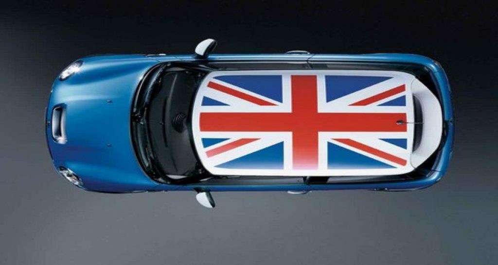Souvenirs, souvenirs: god save the queen