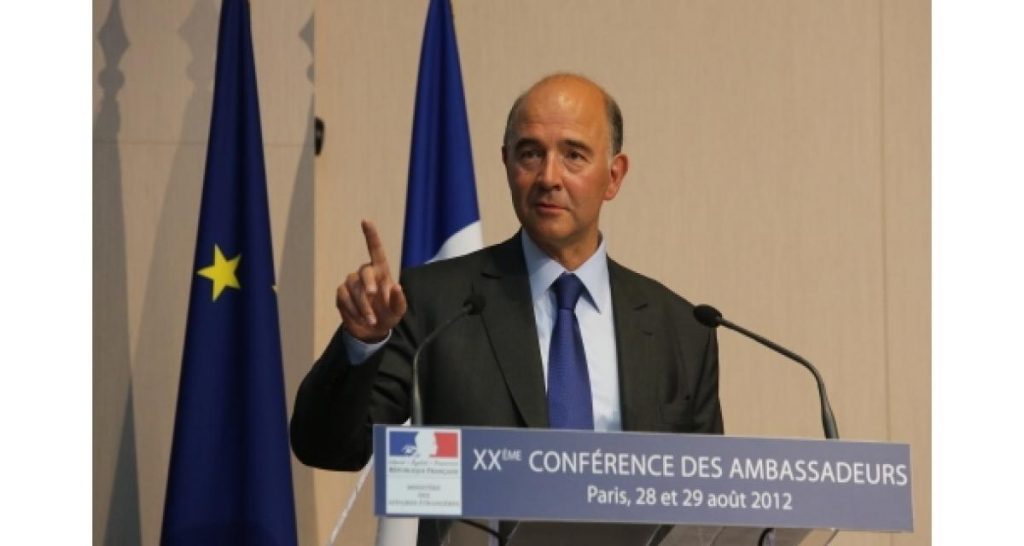 6 centimes de baisse à la pompe : les premières réactions et analyses
