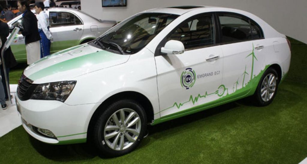 Shanghai 2013 : accord entre Geely et Detroit Electric