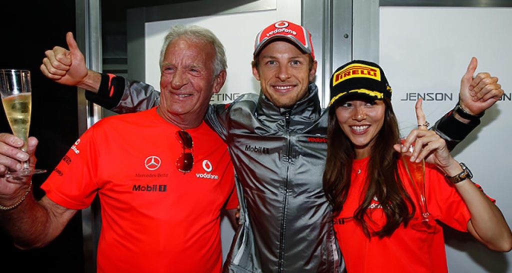 John Button est mort