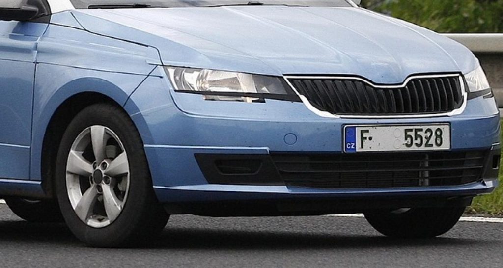 Spyshot : la future Škoda Fabia presque nue
