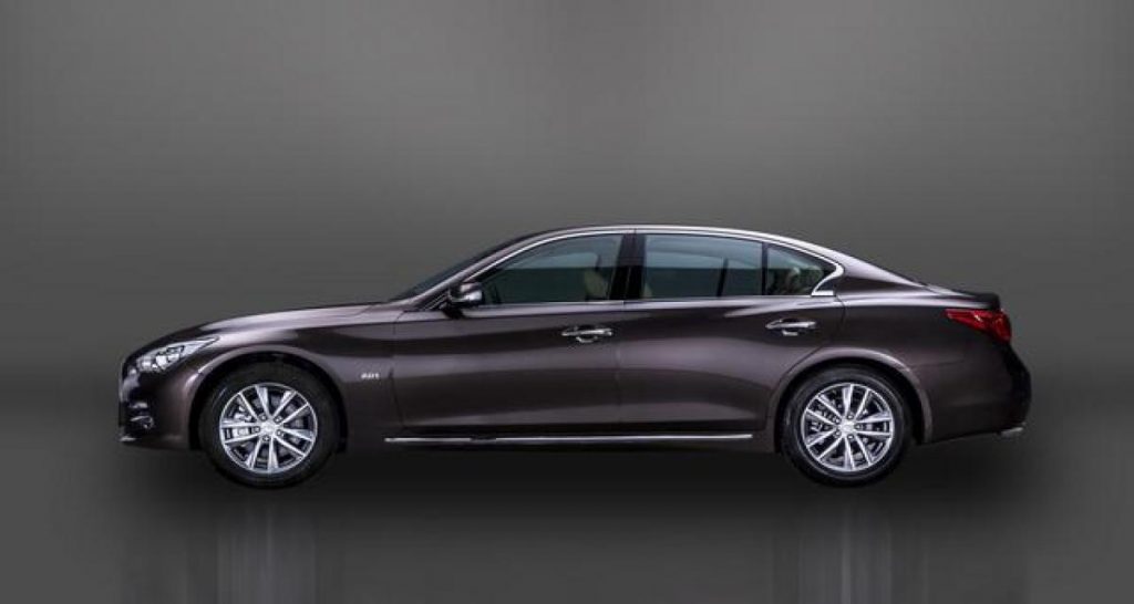 Chengdu 2014 : Infiniti Q50L