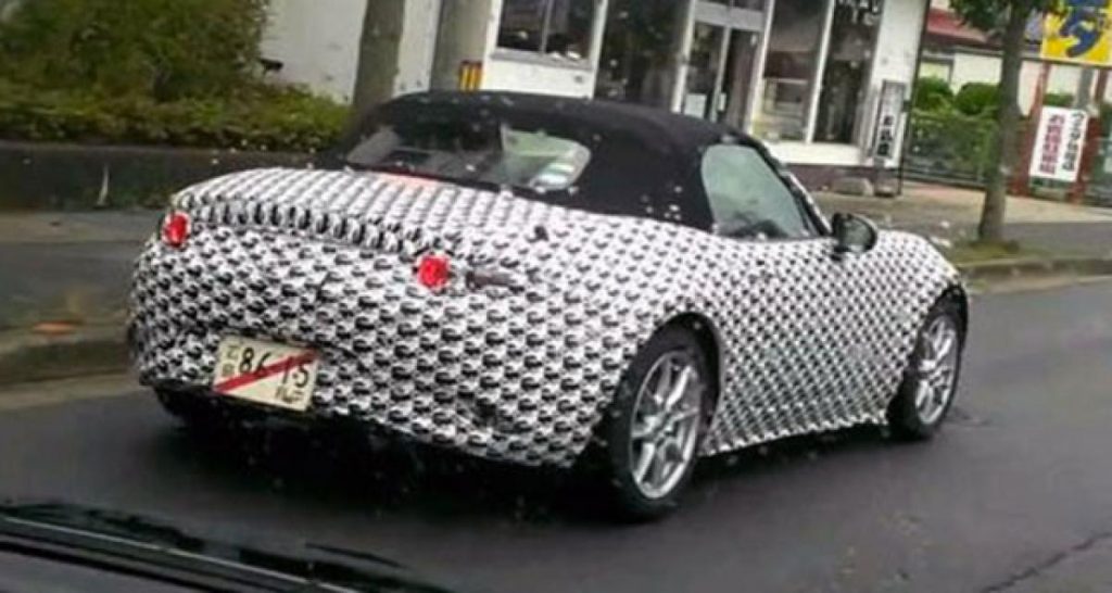Spyshots: Mazda MX-5