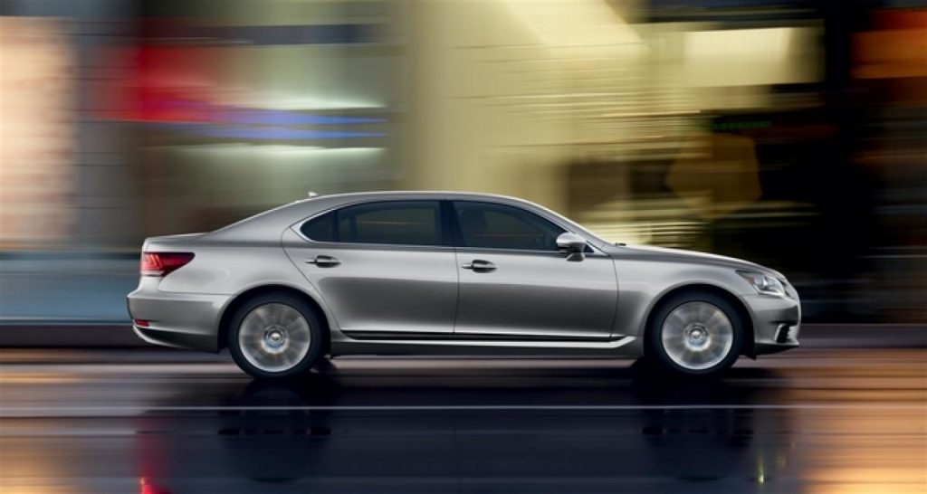 Lexus LS MY2015