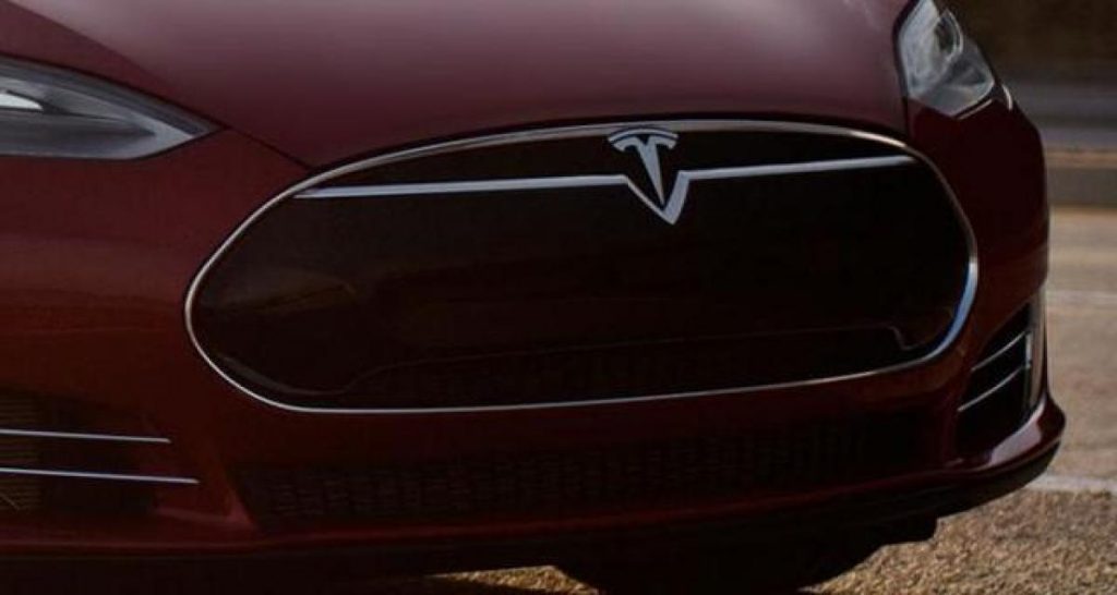 Tesla Model III : ça se précise