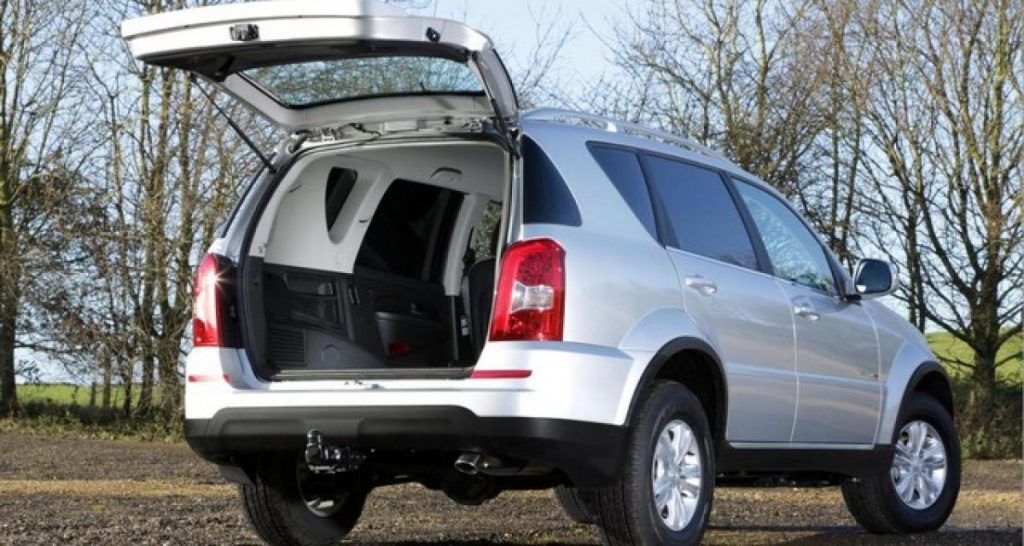 Ssangyong Rexton W CSX : bricolage anglais