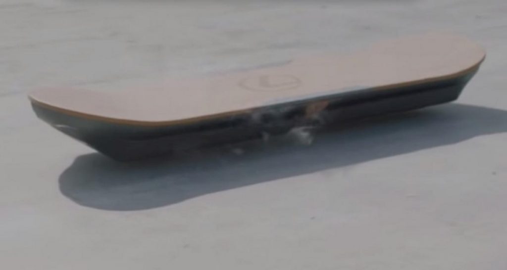 Lexus présente son prototype d’hoverboard