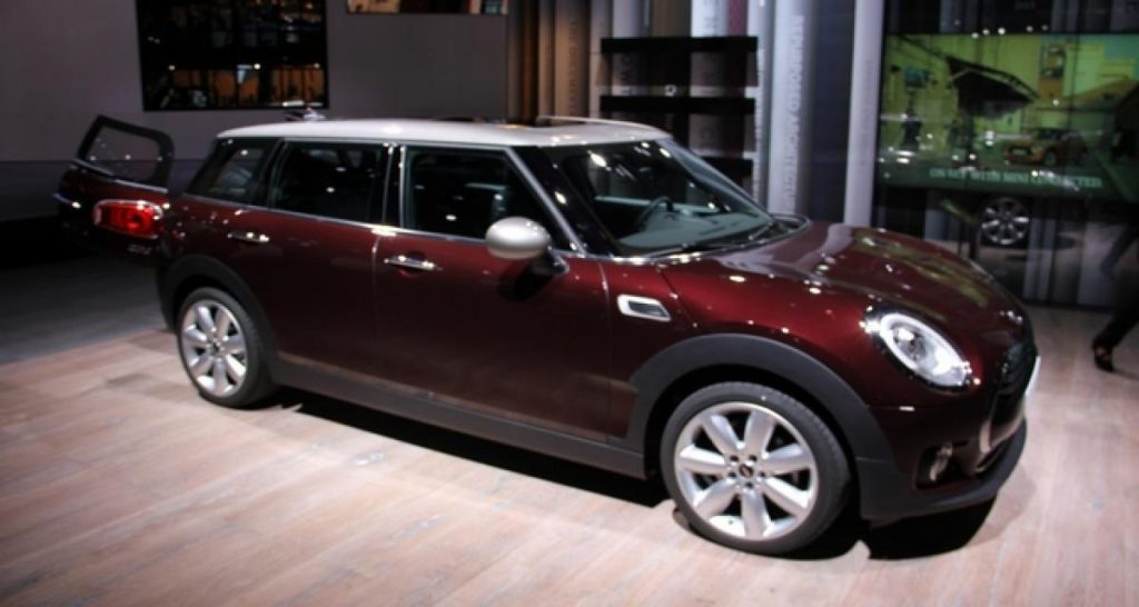 Mini de plus en plus maxi