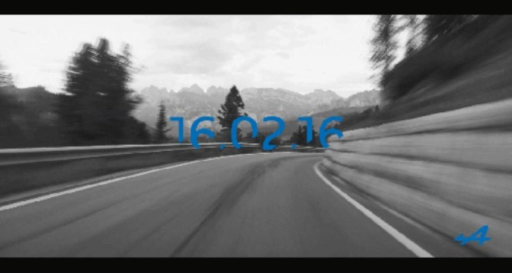 Alpine tease et donne une date