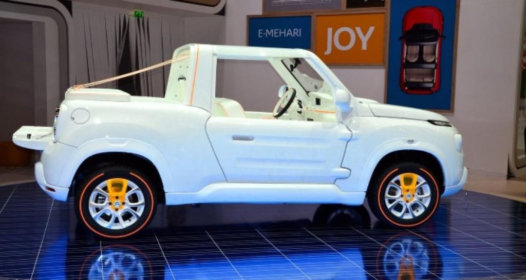 Genève 2016 live : Citroën E-MEHARI styled by Courrèges