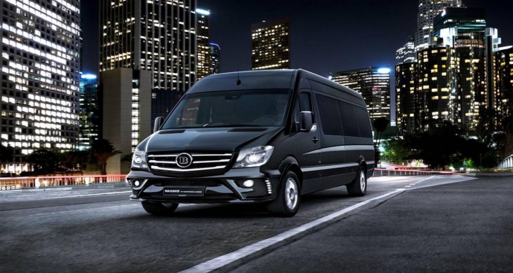 Brabus VIP Conference Lounge : le Mercedes Sprinter version salon de travail roulant