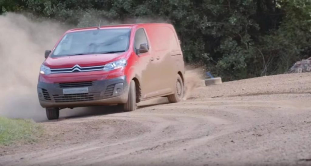 Le Citroën Jumpy en mode WRC