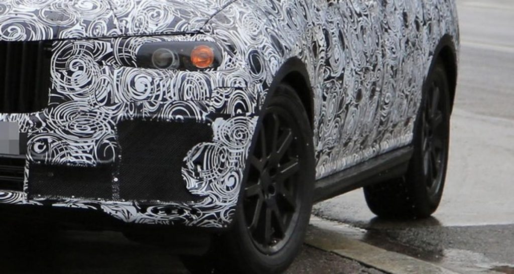 Vers un BMW X7 encore nec plus ultra