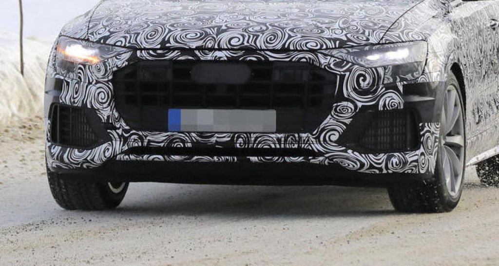 Spyshots Audi Q8
