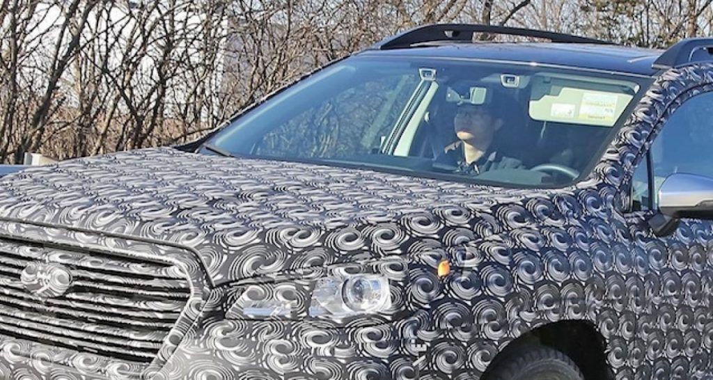 Spyshots Subaru Ascent SUV 7 places