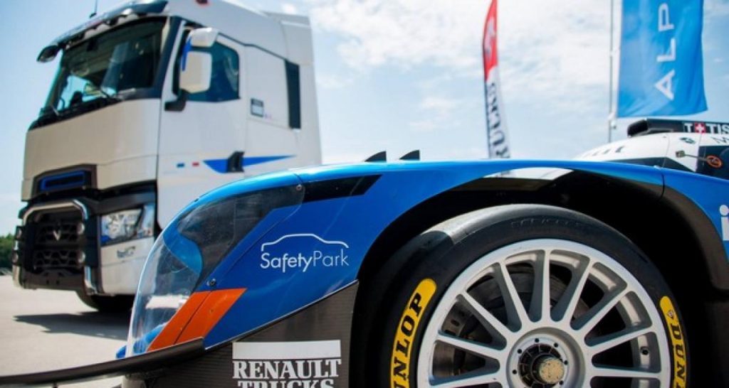 Renault Trucks T High Edition Team Alpine