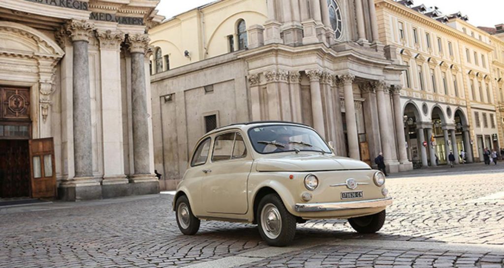 La Fiat 500 première du nom entre au MoMA