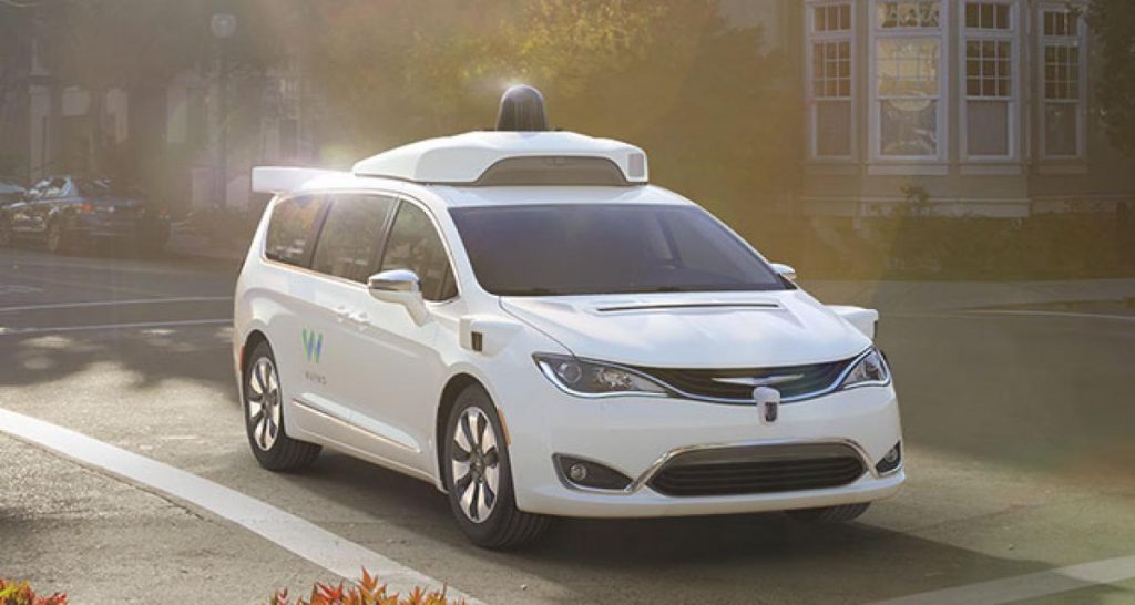 Waymo autorisé à tester ses navettes autonomes en Californie
