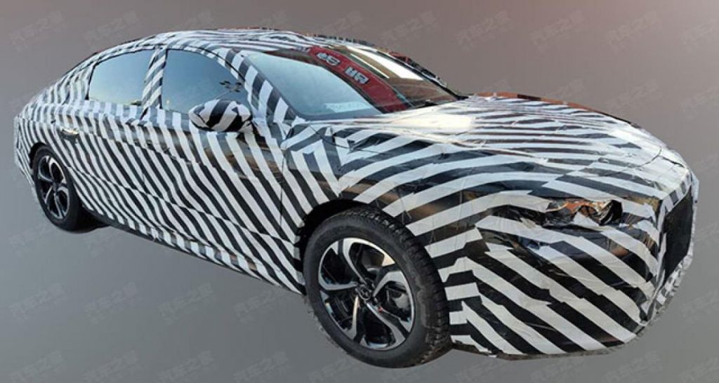 Spyshots : DS 8 berline