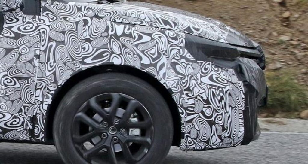 Spyshots : la « Clio SUV » alimente les rumeurs