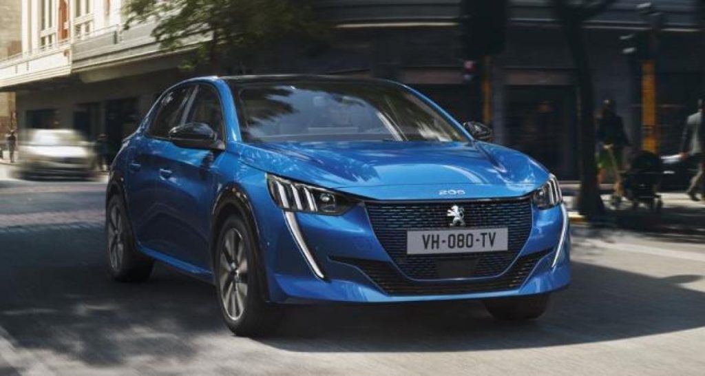Peugeot : la demande pour la e-208 supérieure aux attentes