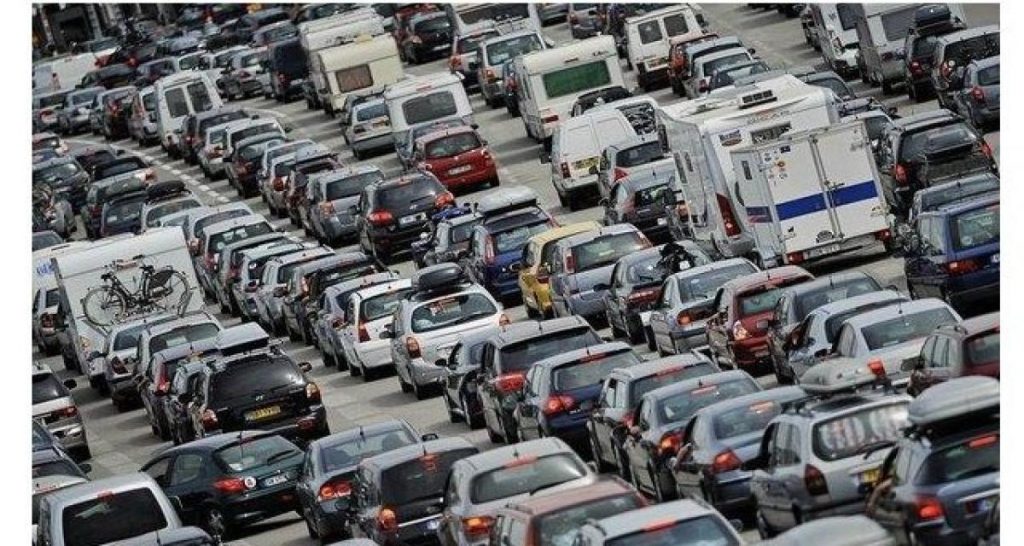Hausse « inquiétante » des accidents mortels sur autoroute dus à l’inattention