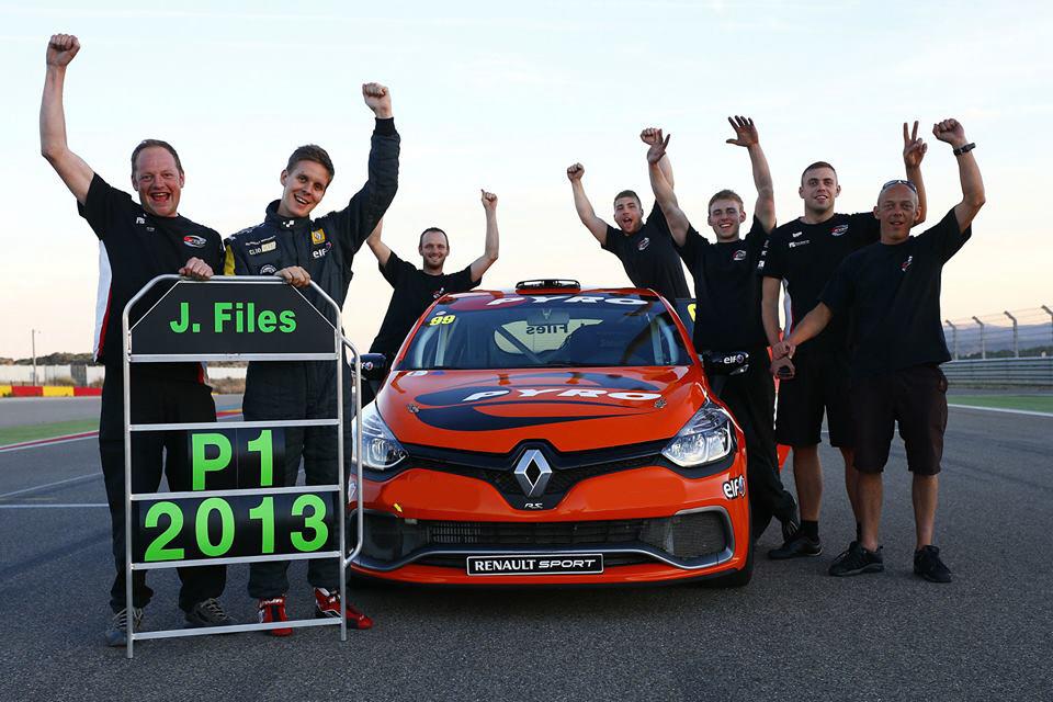 hd-25_ans_de_clio_cup_1-11