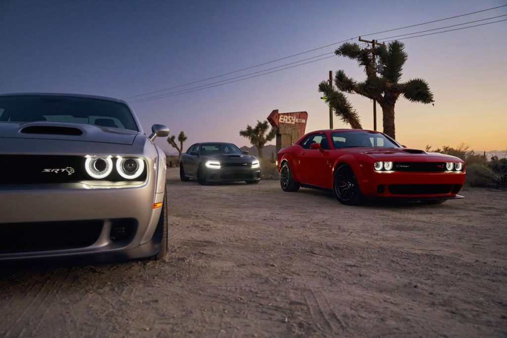 hd-808_ch_pour_la_dodge_challenger_srt_hellcat_redeye_1-17