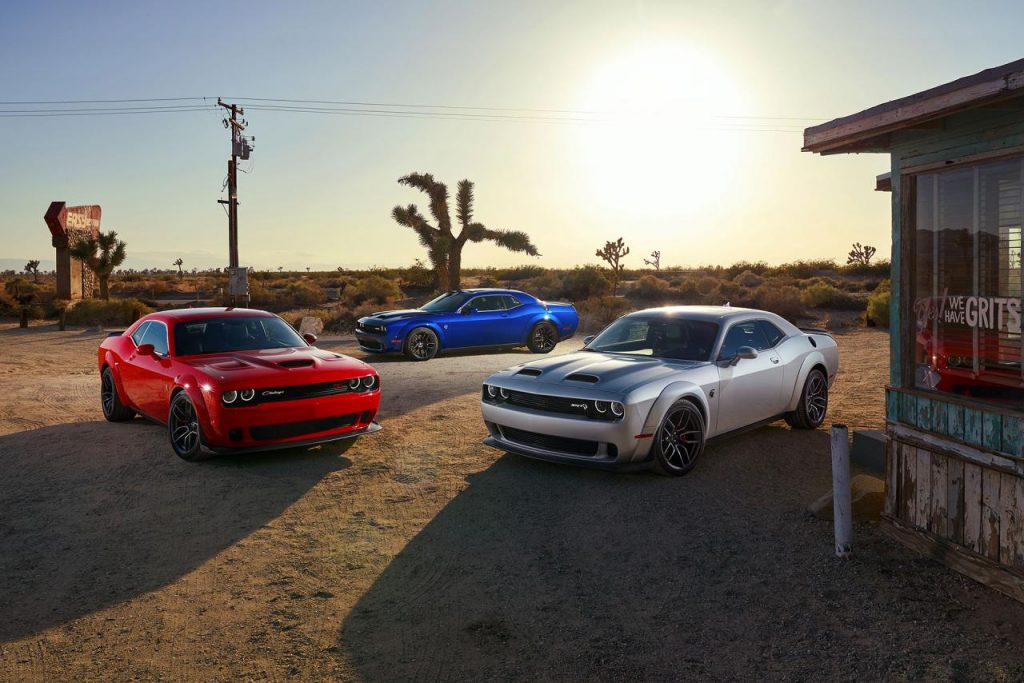 hd-808_ch_pour_la_dodge_challenger_srt_hellcat_redeye_1-19