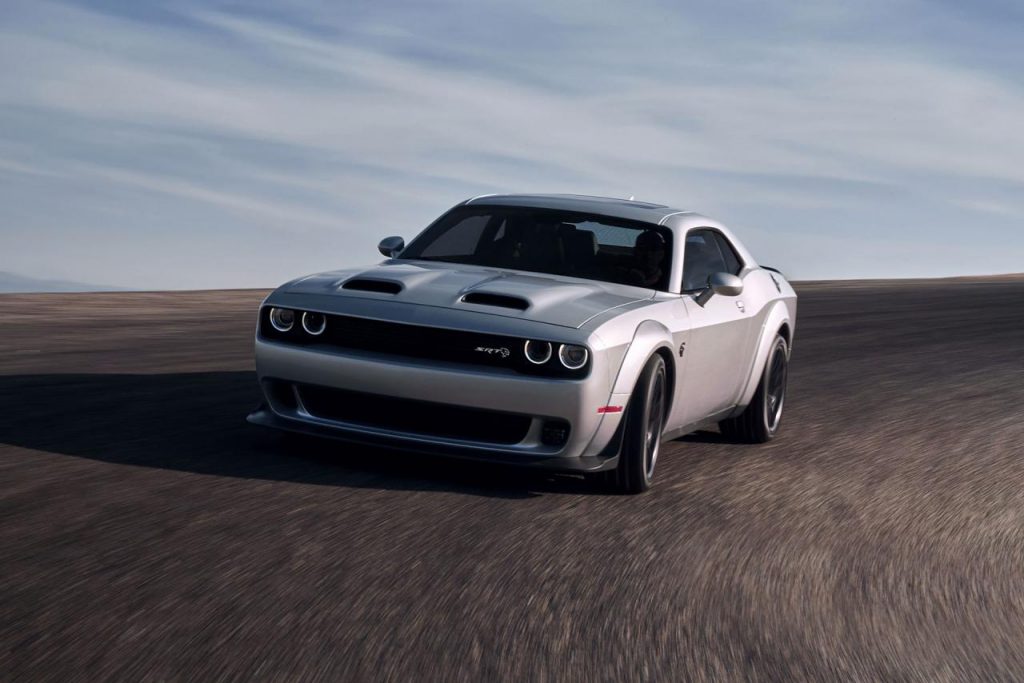 hd-808_ch_pour_la_dodge_challenger_srt_hellcat_redeye_2-22