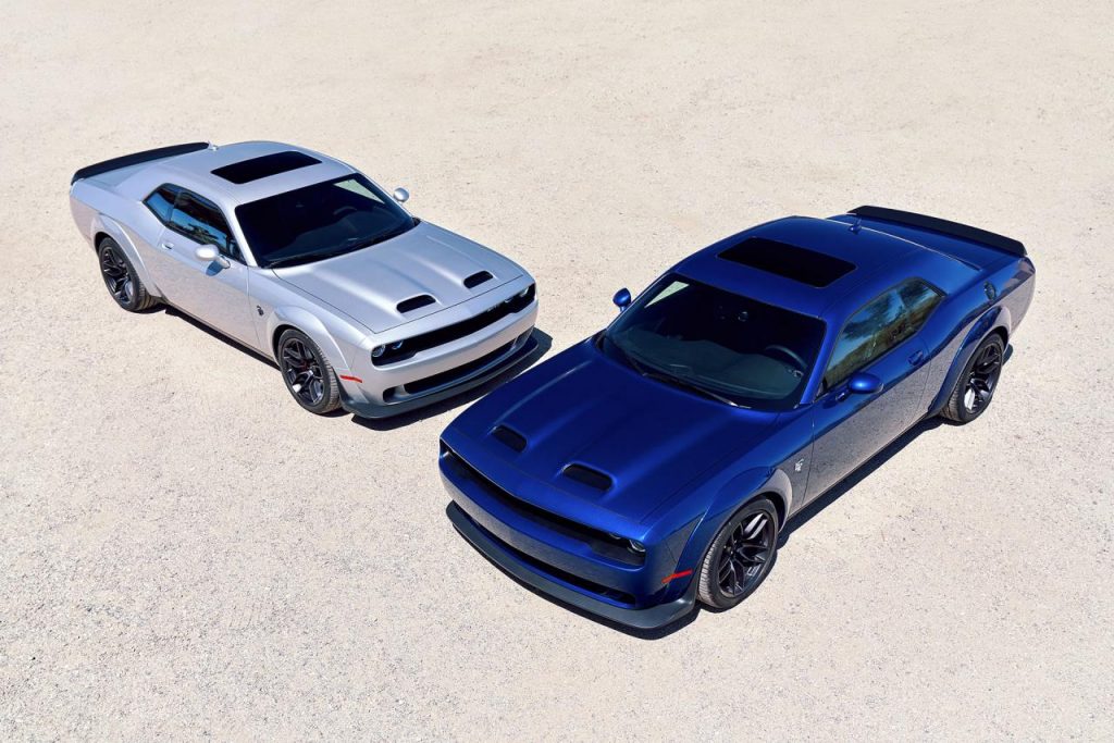 hd-808_ch_pour_la_dodge_challenger_srt_hellcat_redeye_2-48