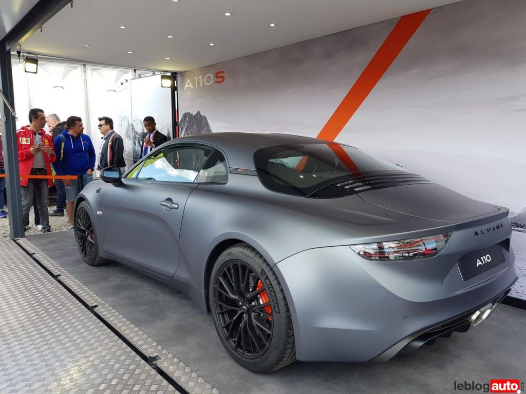 hd-alpine_dvoile_l_alpine_a110s_1-3