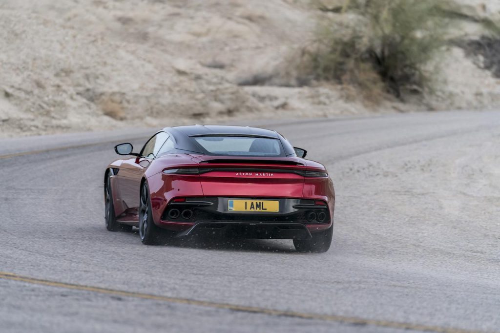 hd-aston_martin_dbs_la_super_gt_1-15