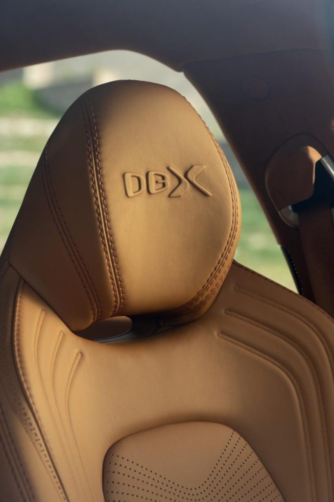 hd-aston_martin_dbx_my_name_is_bb_gros_bb_1-12
