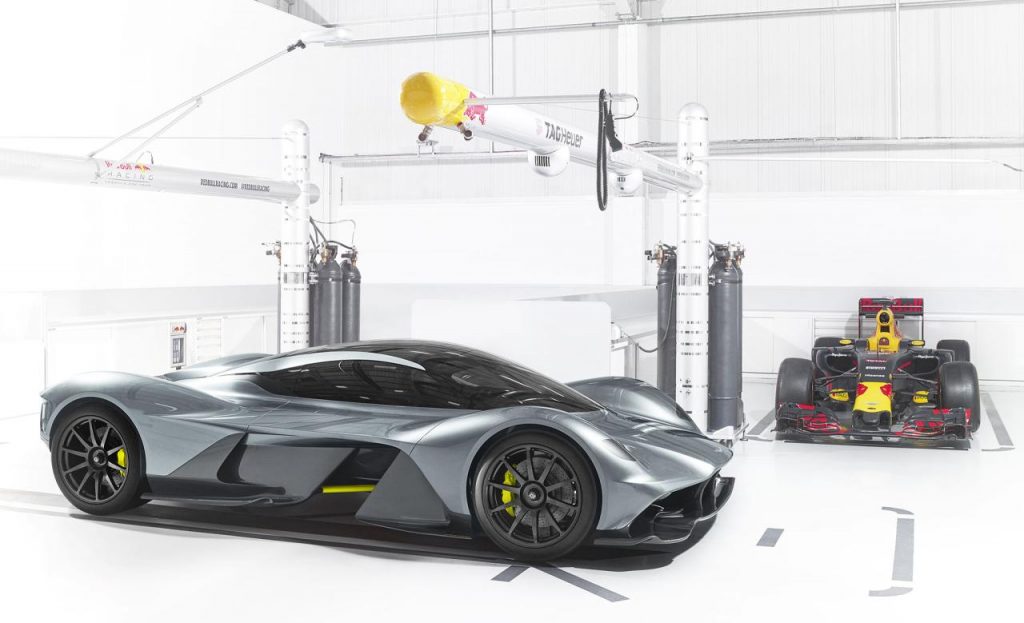 hd-aston_martin_red_bull_am_rb_001_1-4