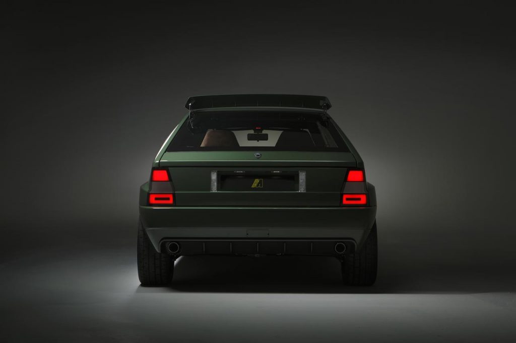 hd-automobili_amos_dvoile_la_lancia_delta_futurista_1-5