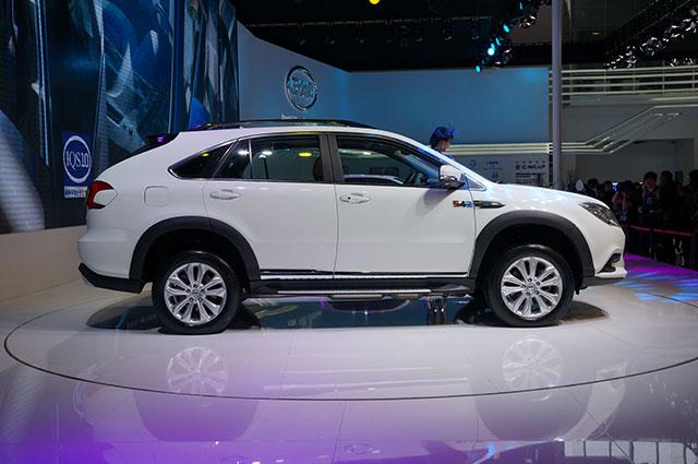 hd-beijing_2014_live_byd_et_denza_3-3