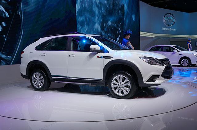 hd-beijing_2014_live_byd_et_denza_3