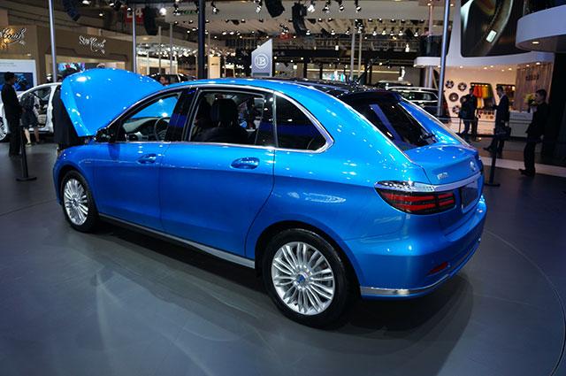 hd-beijing_2014_live_byd_et_denza_4-9